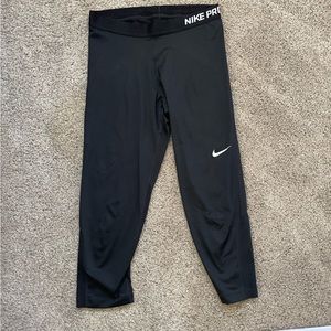 Nike capris